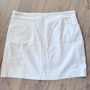 NWOT Tribal Women’s skort, size 14P, white